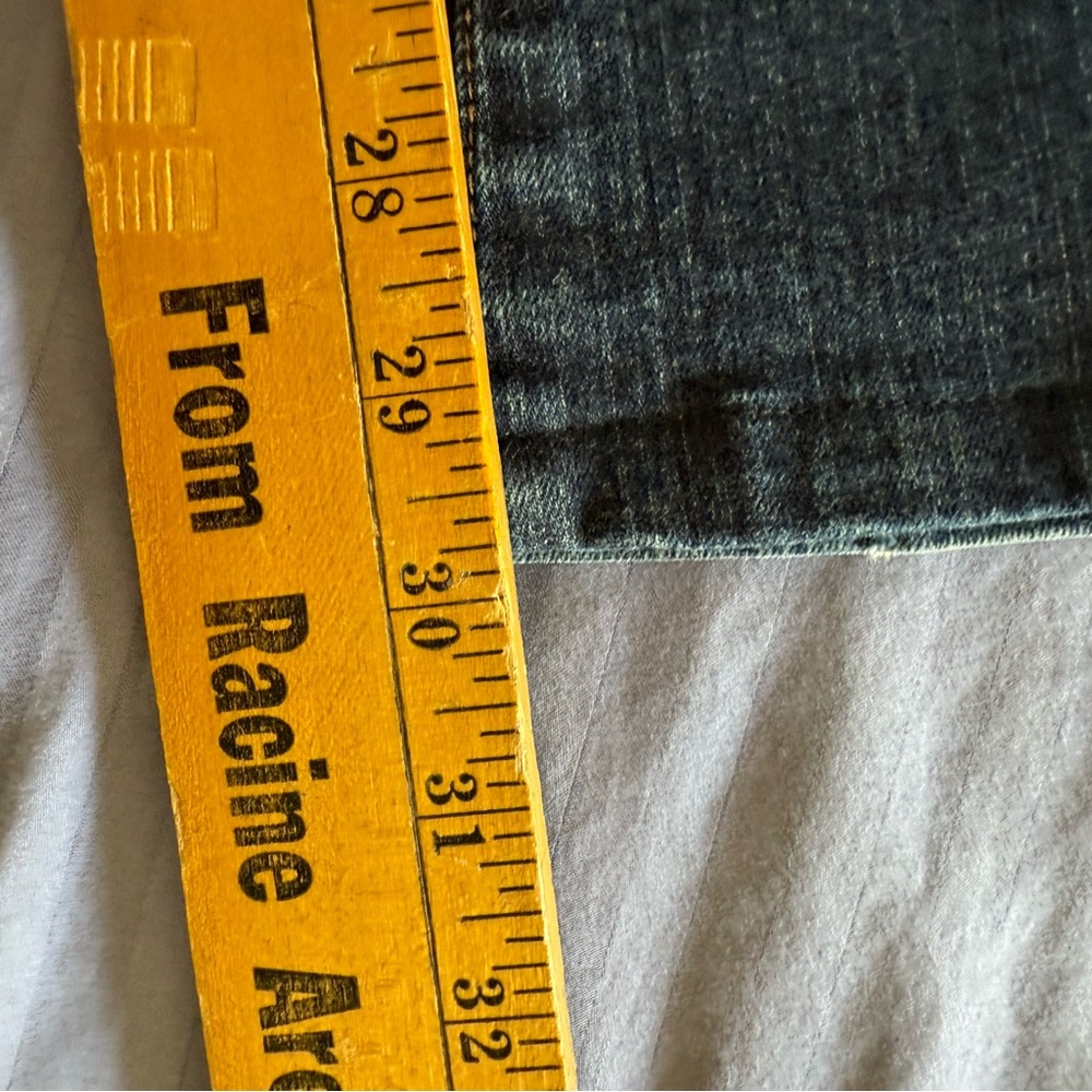 Azzuré Jeans Women’s Y2K Bootcut Denim Pants Mid Rise Whisker Wash Size 14 - Picture 8 of 8